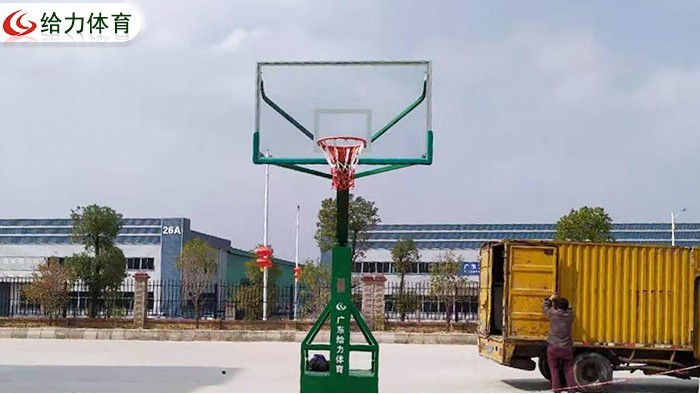 室外移動籃球架