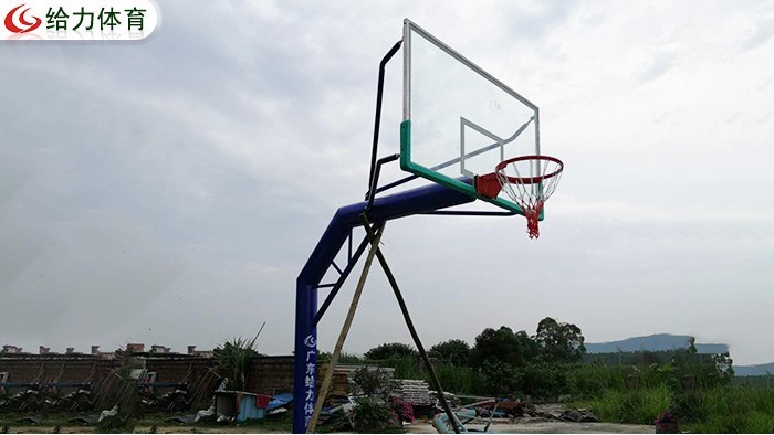 籃球架