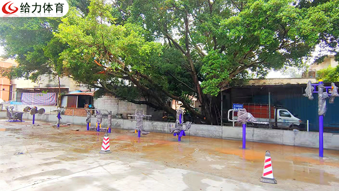 玉林小區(qū)健身器材