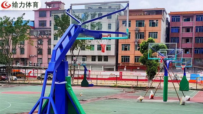 廣州可移動(dòng)籃球架廠家