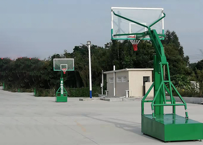 移動籃球架