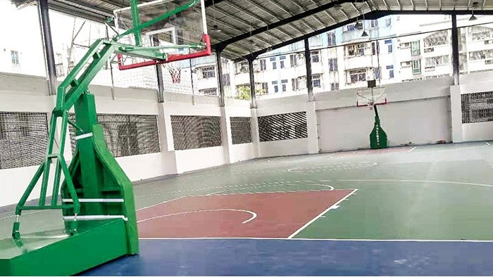 移動(dòng)籃球架安裝