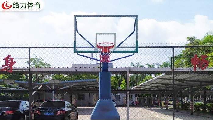 佛山可移動籃球架價錢  給力籃球架廠家十年口碑品質(zhì)優(yōu)爭先恐后來選購