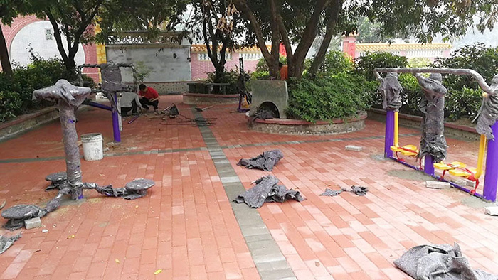 喜報！佛山雅居樂小區(qū)36套公共健身器材已安裝到位